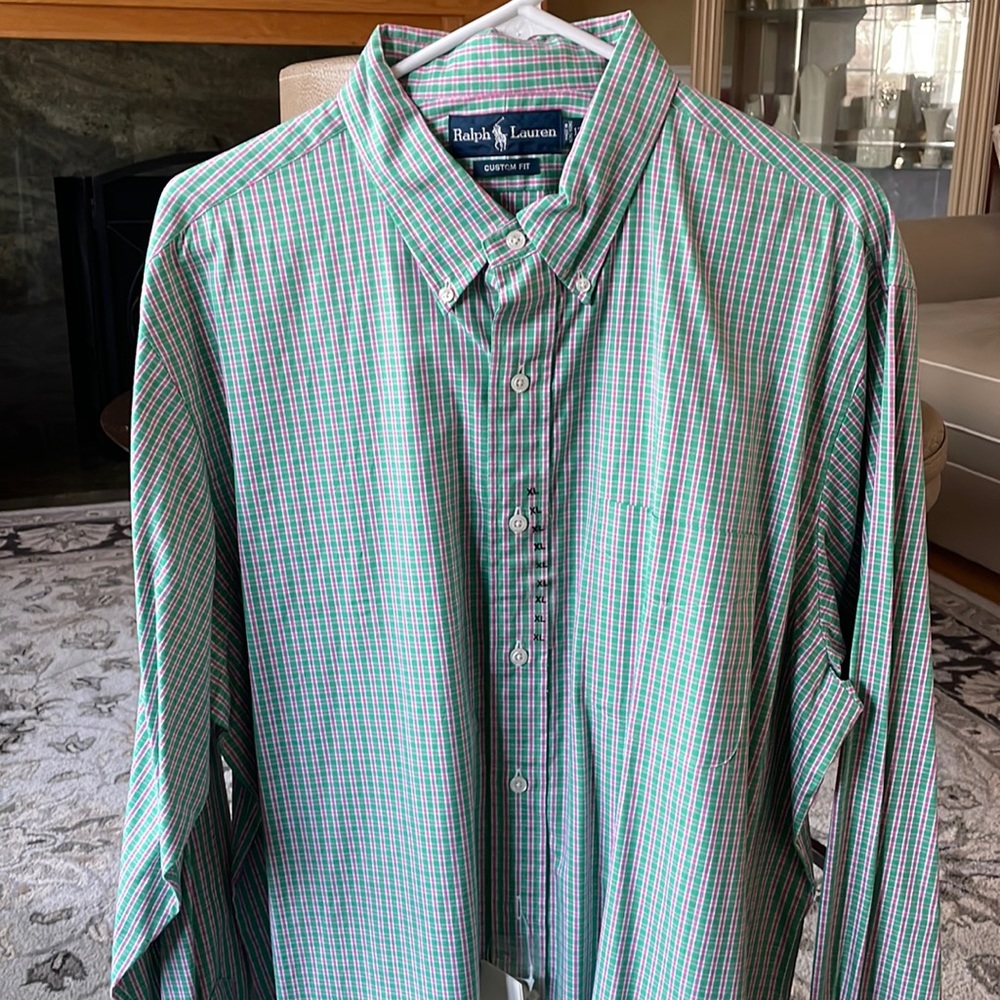 BRAND NEW WITH TAGS! Ralph Lauren Mens long sleeve button down shirt. Size XL
